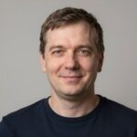Клиент Дмитрий С. после покупки запчастей Mercedes-Benz в московском магазине ДиБенз Запчасти
